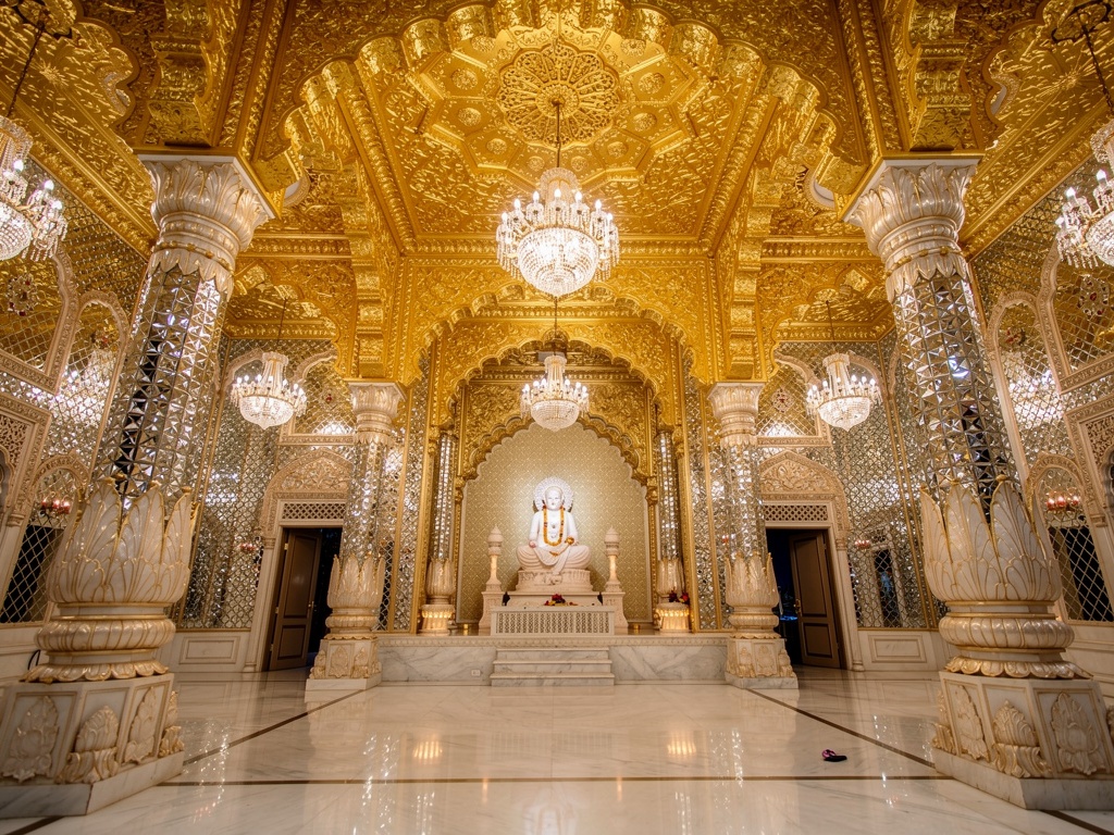 Interior of Sri Devsagar Singhee Jain Mandir